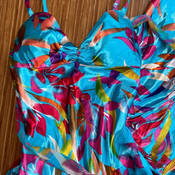 Vintage 2000’s colorful and flowy floral y2k prom dress/gown - Picture 3 of 8